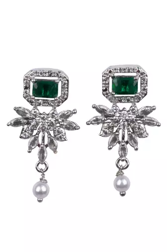 Statement green ad necklace set