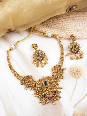 Classic south indian temple golden necklace set 1