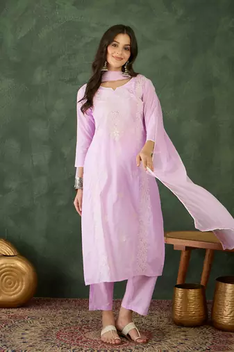 Light-purple embroidered suit