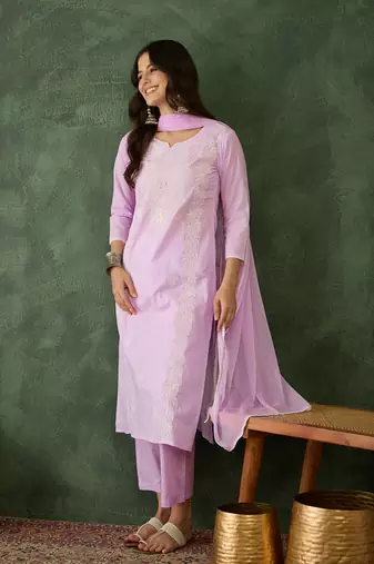 Light-purple embroidered suit
