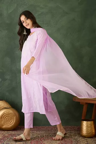 Light-purple embroidered suit