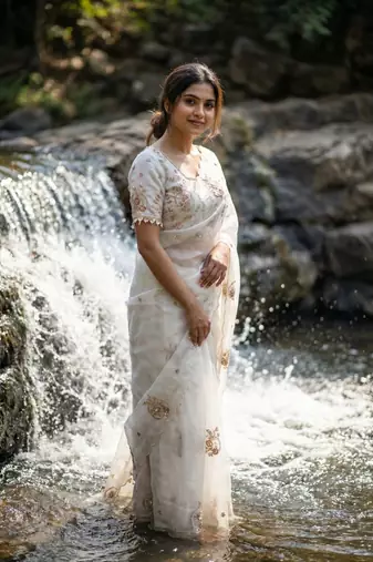 White Color Embroidery Beats Work Space Silk Saree