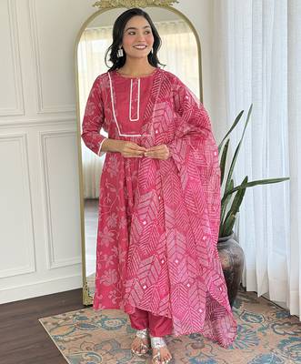 Rani pink printed suit 4