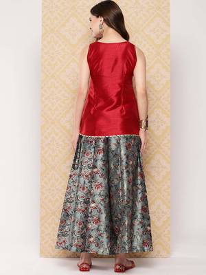 Red woven art silk co ord set 3