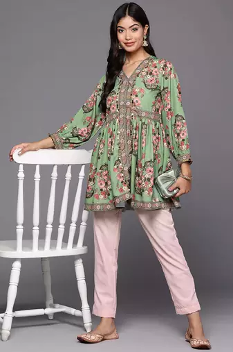 Green printed crepe tunics