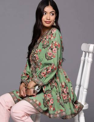 Green printed crepe tunics 4