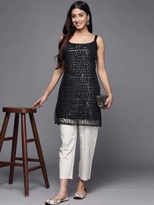 Black printed crepe tunics 4