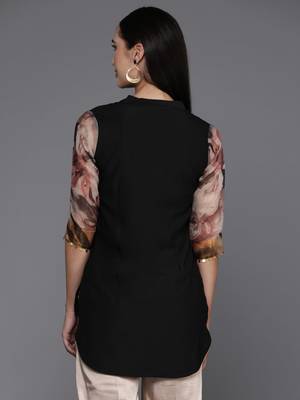 Black printed polyester tunics 4