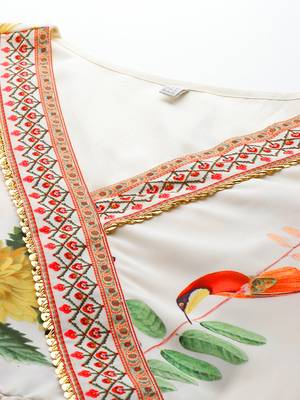 Off white printed georgette ethnic dresses 3