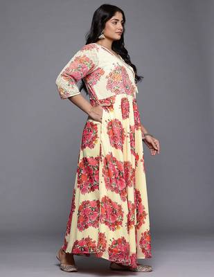 Off-white printed georgette ethnic dresses 5