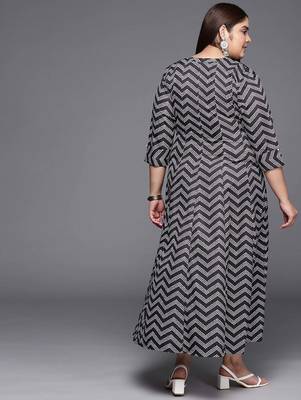 Black printed crepe ethnic dresses 4