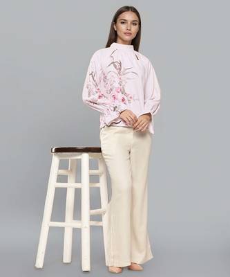 Light pink woven polyester top 2