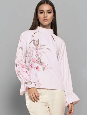 Light pink woven polyester top 1