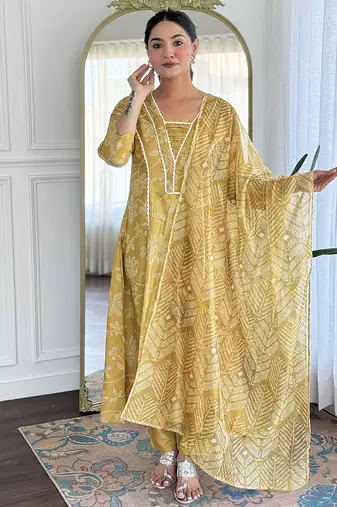 Yellow printed suit set