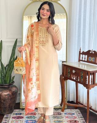 Beige silk-blend suit with floral dupatta 1