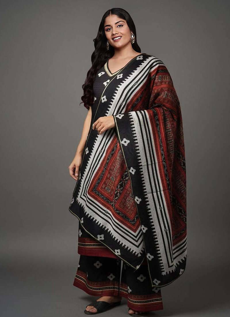 Black printed kurta sets