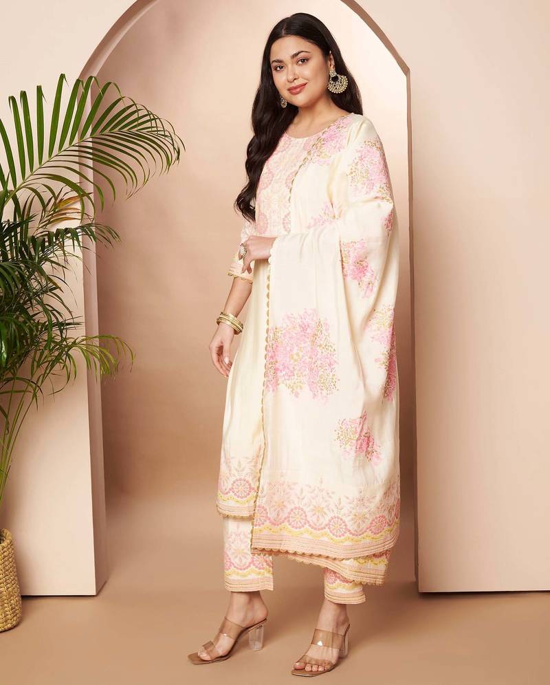 Orange printed silk blend kurta sets