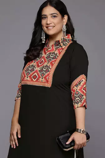 Black crepe long kurtis