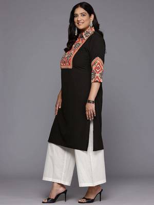 Black crepe long kurtis 4