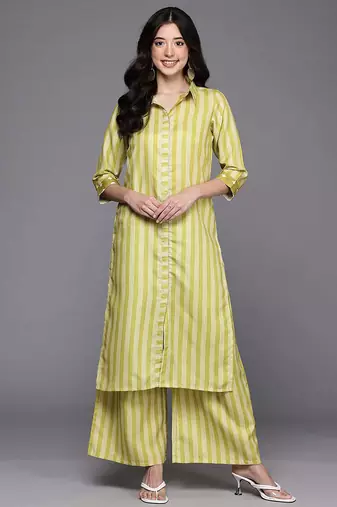 Yellow printed cotton blend kurta sets