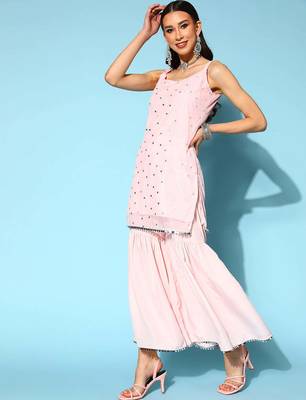 Pink printed poly crepe kurta sets 4