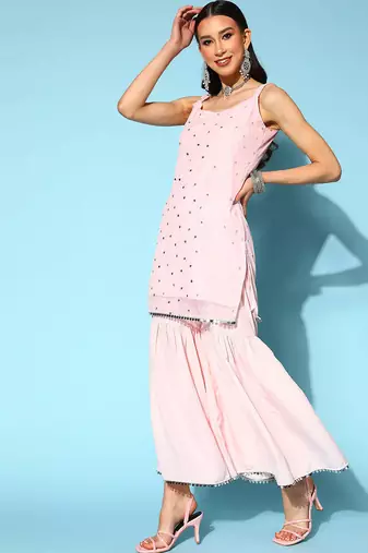 Pink printed poly crepe kurta sets