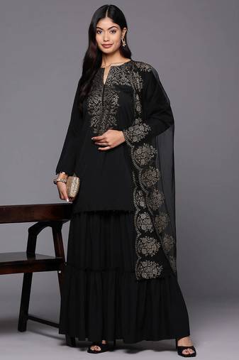 Black printed poly crepe kurta sets