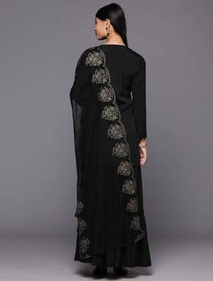 Black printed poly crepe kurta sets 5