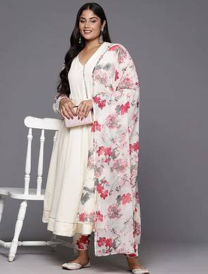 Off white solid poly crepe kurta sets 1
