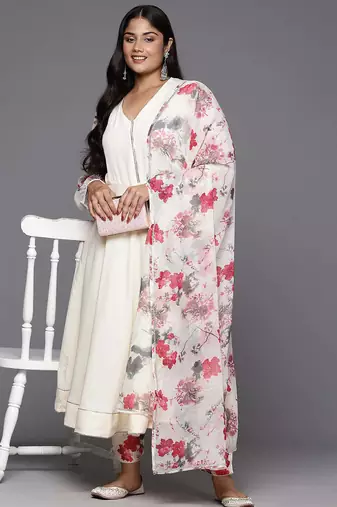 Off white solid poly crepe kurta sets