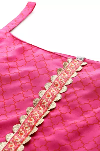 Pink printed poly crepe kurta sets