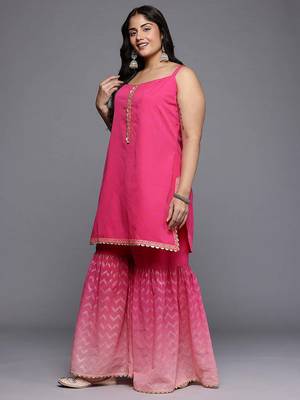 Pink printed poly crepe kurta sets 5