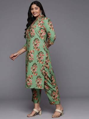 Green printed poly crepe kurta sets 5
