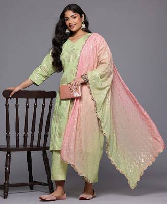 Green printed pure cotton kurta sets 1