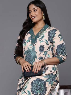 Tan printed poly crepe kurta sets 4