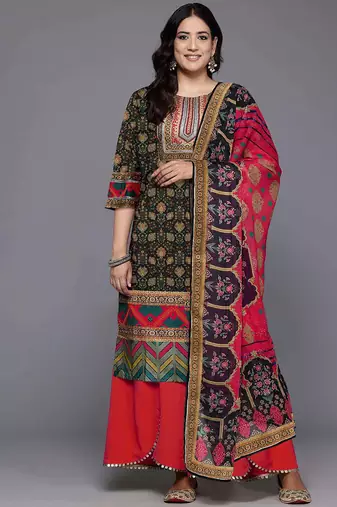 Black printed poly crepe kurta sets