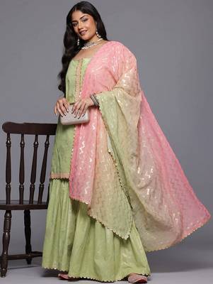 Green printed pure cotton kurta sets 2