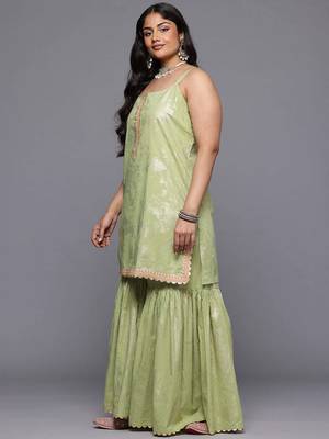 Green printed pure cotton kurta sets 4