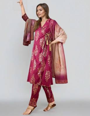 Purple printed silk blend kurta sets 3