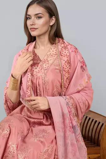 Pink printed silk blend kurta sets