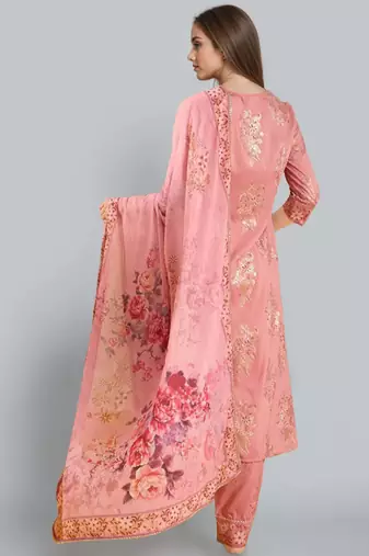 Pink printed silk blend kurta sets