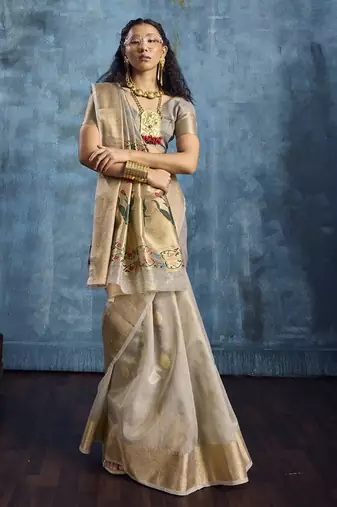 Gray zari tissue handloom weaving saree