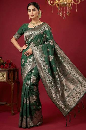 green soft silk blend saree elegant & comfortable