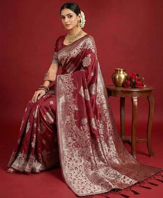 red soft silk blend saree  elegant & comfortable 3