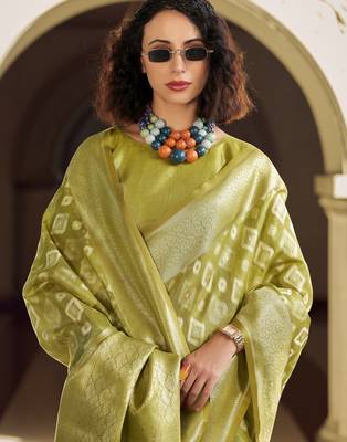 light green elegant tissue silk blend saree  lightweight & luxurious fabric 3