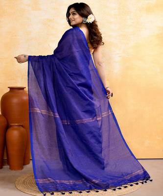 royel blue embellished cotton blend zari check handloom saree 5