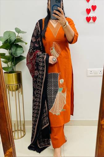 Floral embroidered v neck pure cotton kurta trouser & dupatta set