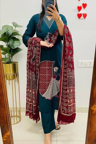 Floral embroidered v neck pure cotton kurta trouser & dupatta set