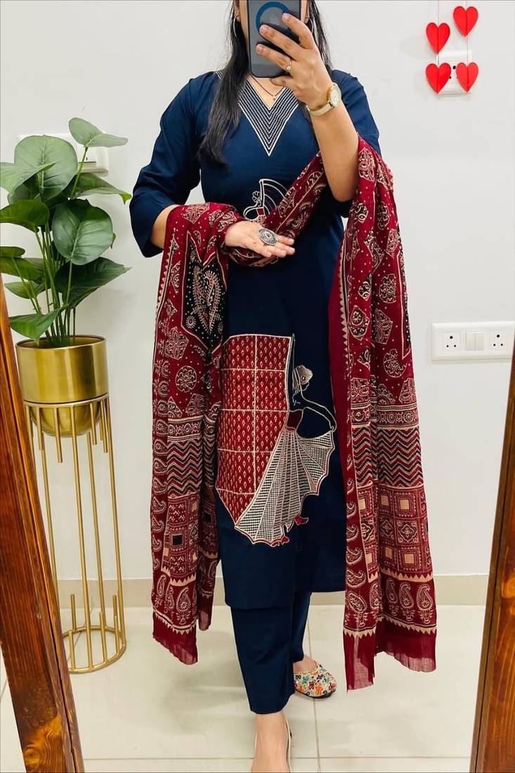 Floral embroidered v neck pure cotton kurta trouser & dupatta set