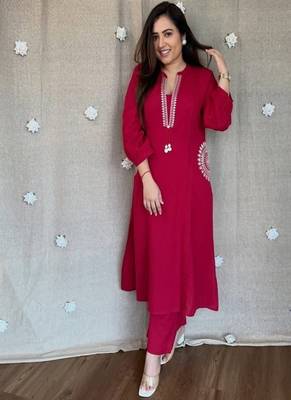 Floral embroidered pink cotton kurta & trouser 1
